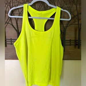 Lulu lemon tank